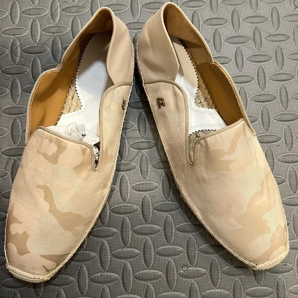 Christian Louboutin. Men’s slip on shoe. NWOT. - Picture 3 of 4